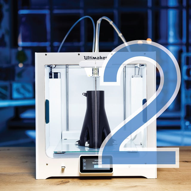 Ultimaker s5是一台媲美工業等級的3D列印機，他的操作卻是一般人也能輕易上手的！ 只要搭配三帝瑪教學文，你一定能馬上著手進行列印！