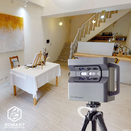 虛擬實境藝術仙境，360環景參觀極簡風畫室！月亮上的屋塔房（ATTIC Art）是位於高雄的藝文交流空間，讓人盡情揮灑創意，線上全景參觀馬上看！