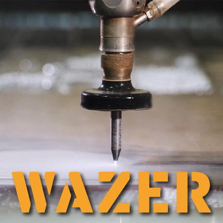 自古以來人類會利用水流的衝擊力，製作成水車、水磨等水力機械。如果水流從高壓水槍中噴出，其衝擊力就更大。若與細磨砂混合並透過高壓水流經小孔徑噴嘴發出，就可以在幾分鐘內切割金屬或石頭等堅硬物體。隨著CNC技術精度增加，水刀加工成為工業精密切割技術的首選。