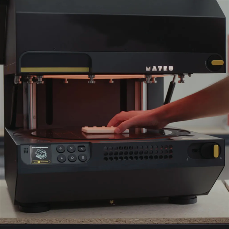 ​需要製作精確原型、模具或最終產品的組件方法嗎？Mayku Multiplier就是你尋覓已久、專業且超簡單的壓力成型機，開箱指南全攻略！