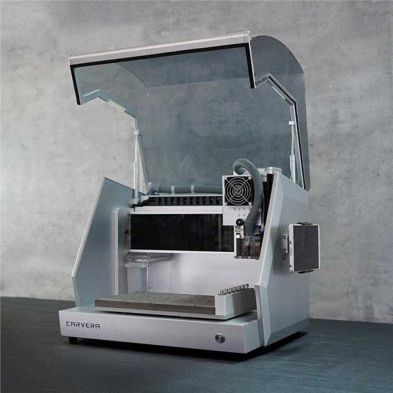 Makera Carvera 桌上型CNC加工機打開蓋