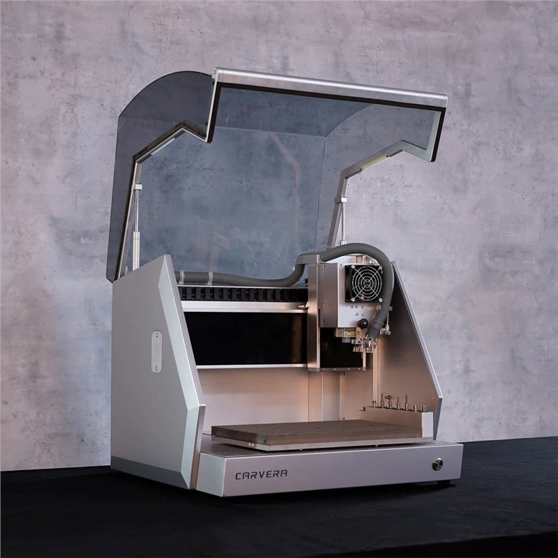 Makera Carvera 桌上型CNC加工機打開蓋